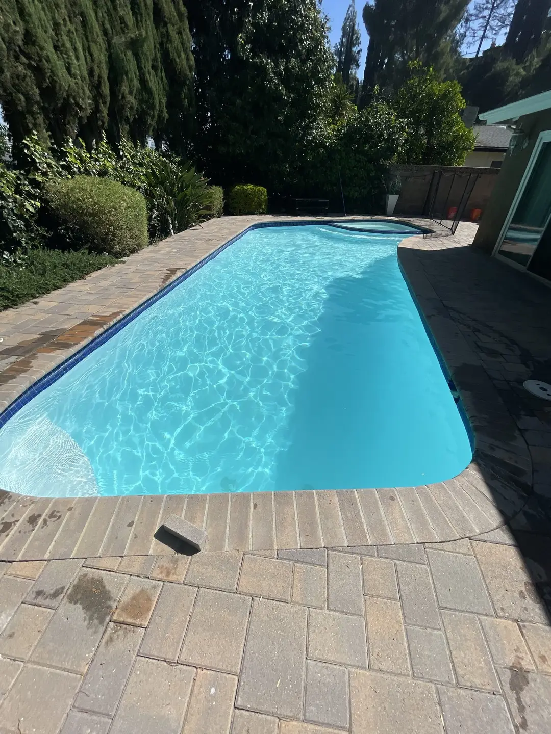 Green pool restored after Blue Ripple green-to-clean recovery